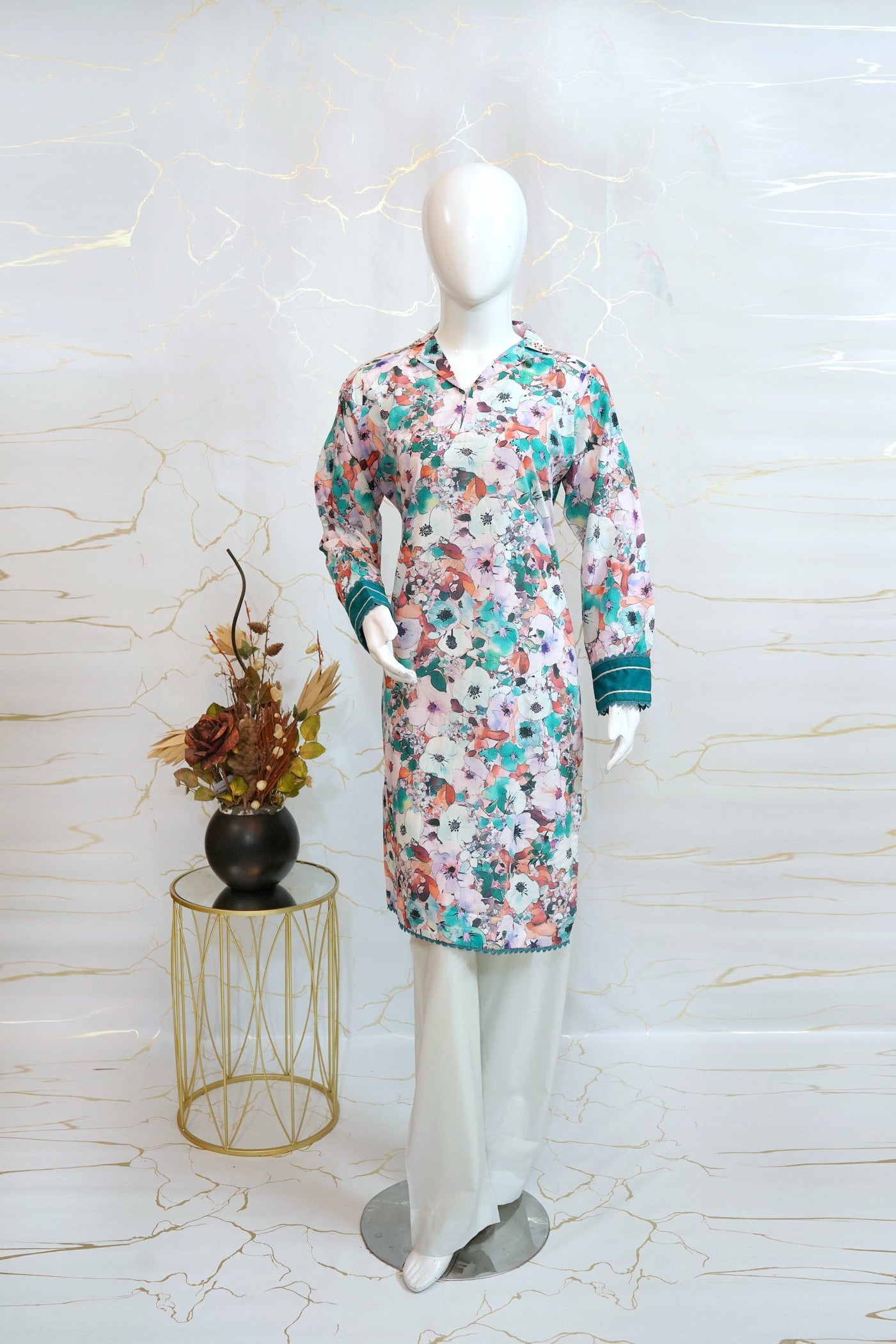 Botanical Grace 2pc Lawn Printed Dress