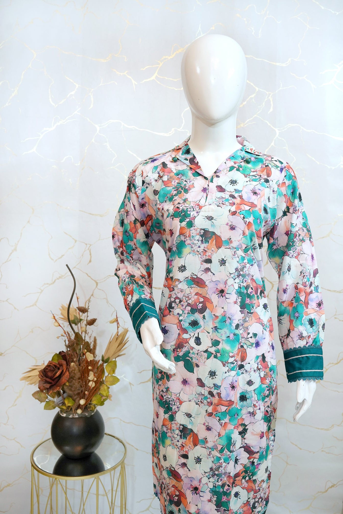 Botanical Grace 2pc Lawn Printed Dress
